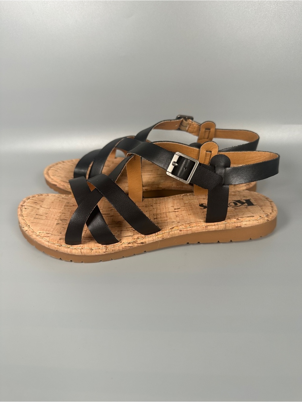 Korks by Kork-Ease Strappy Flat Faux Leather Sandals Women’s Size 7M Black